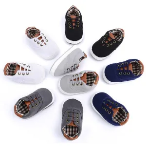 Baby Shoes BB8