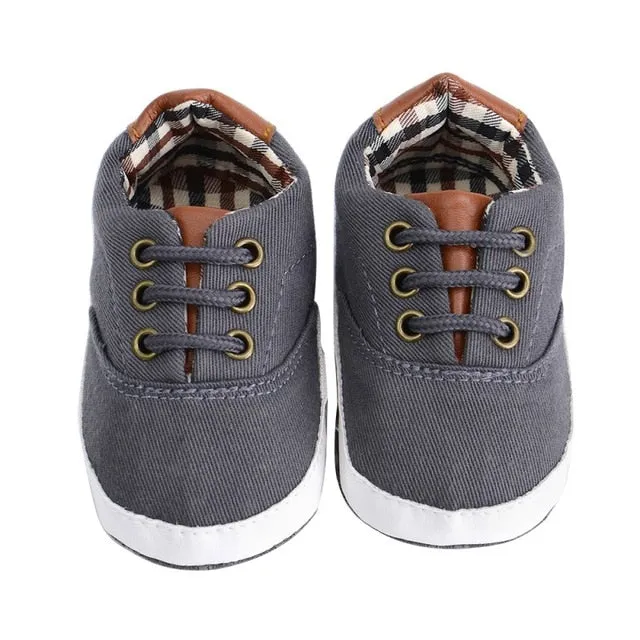 Baby Shoes BB8