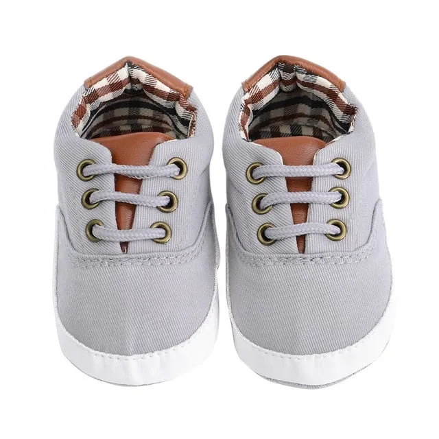 Baby Shoes BB8