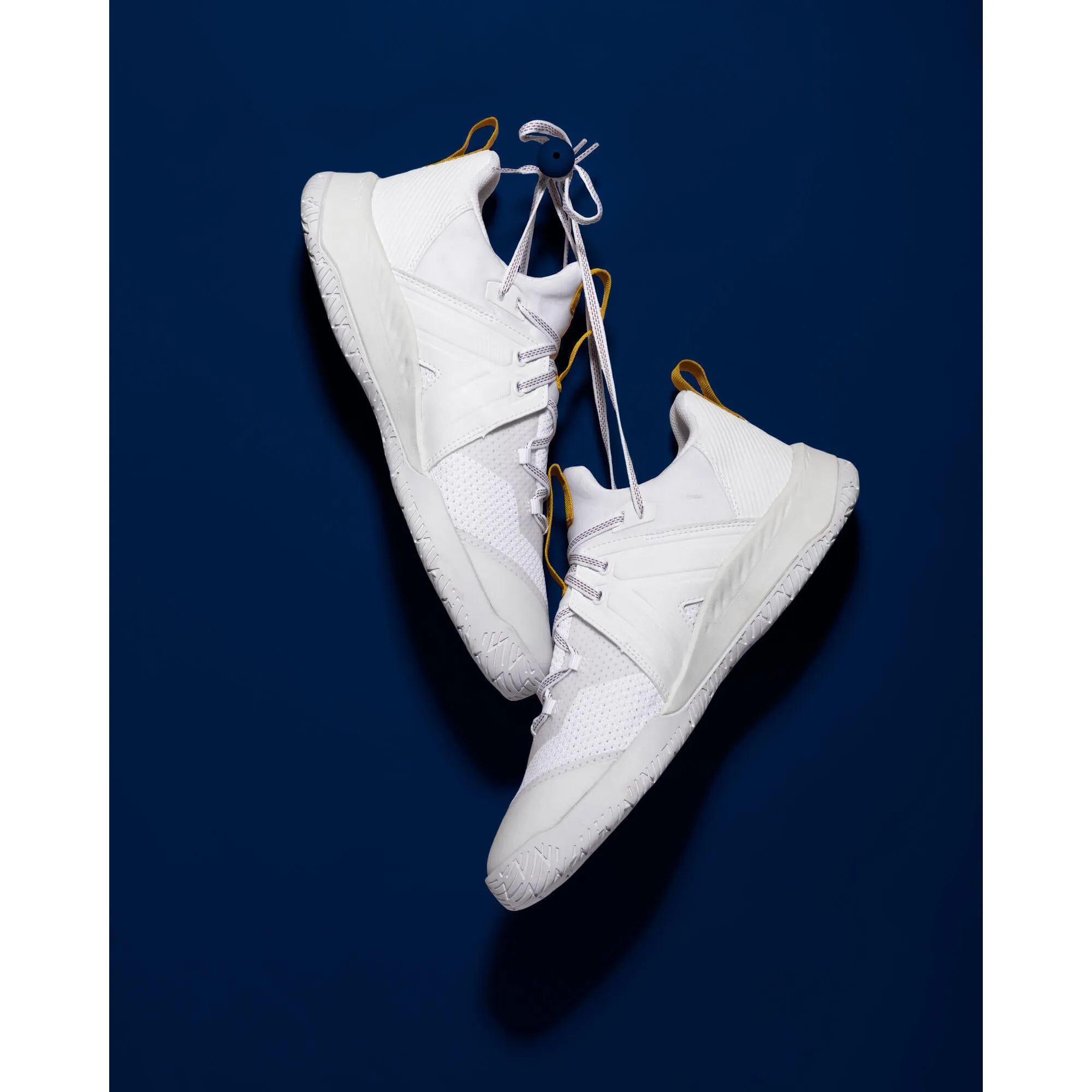 Men's/women's handball sneakers - H500 Faster white ATORKA white/ochre yellow/burgundy