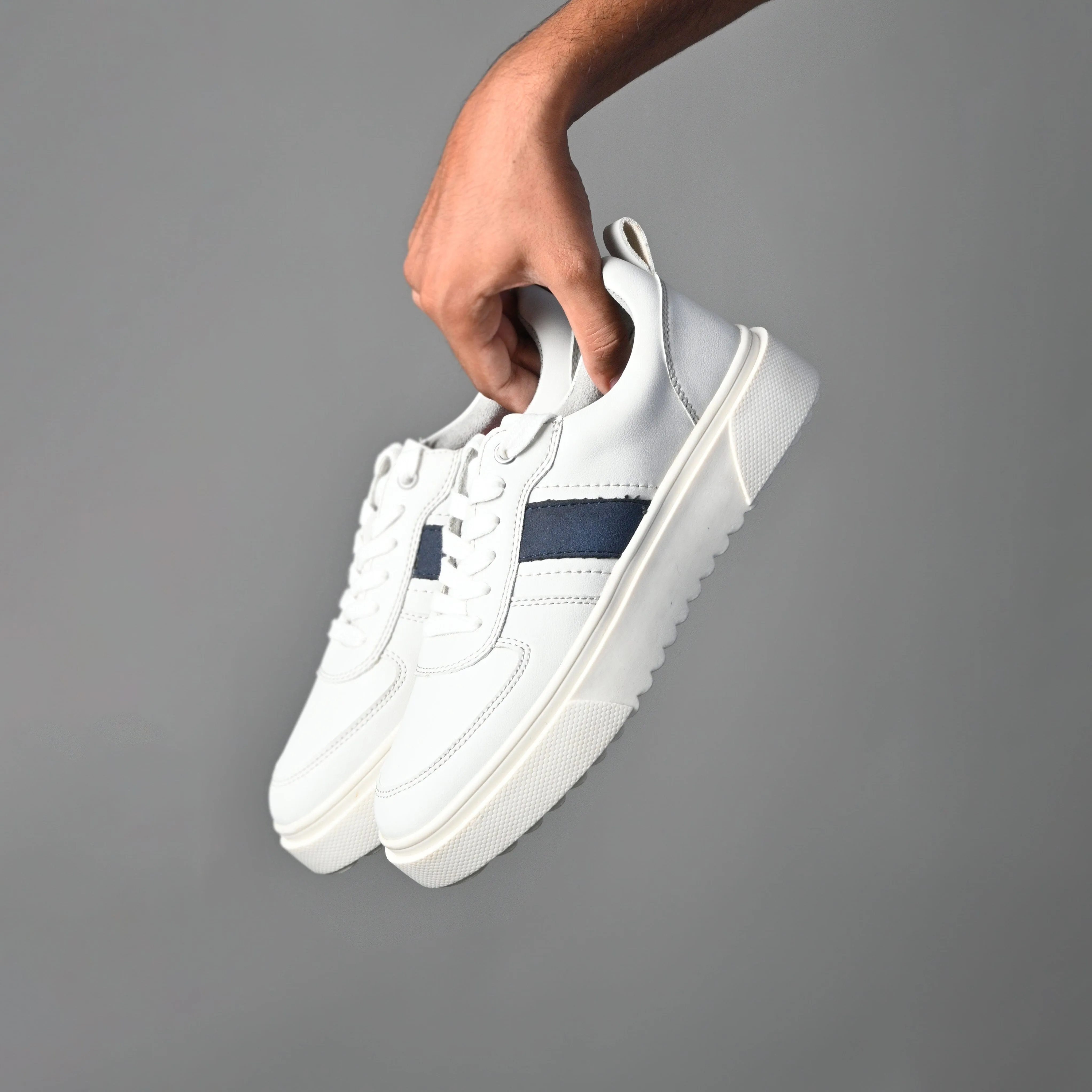 S.Oliver Unisex Stripes Style Comfortable Leather Sneakers